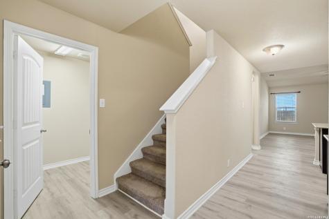 6055 Red Rose San Antonio TX 78244