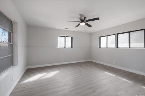 2643 Waleetka San Antonio TX 78210