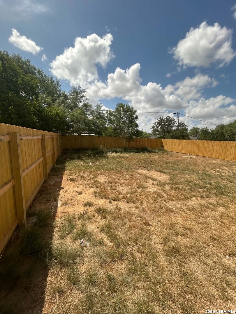 504 Hickory Street Jourdanton TX 78026
