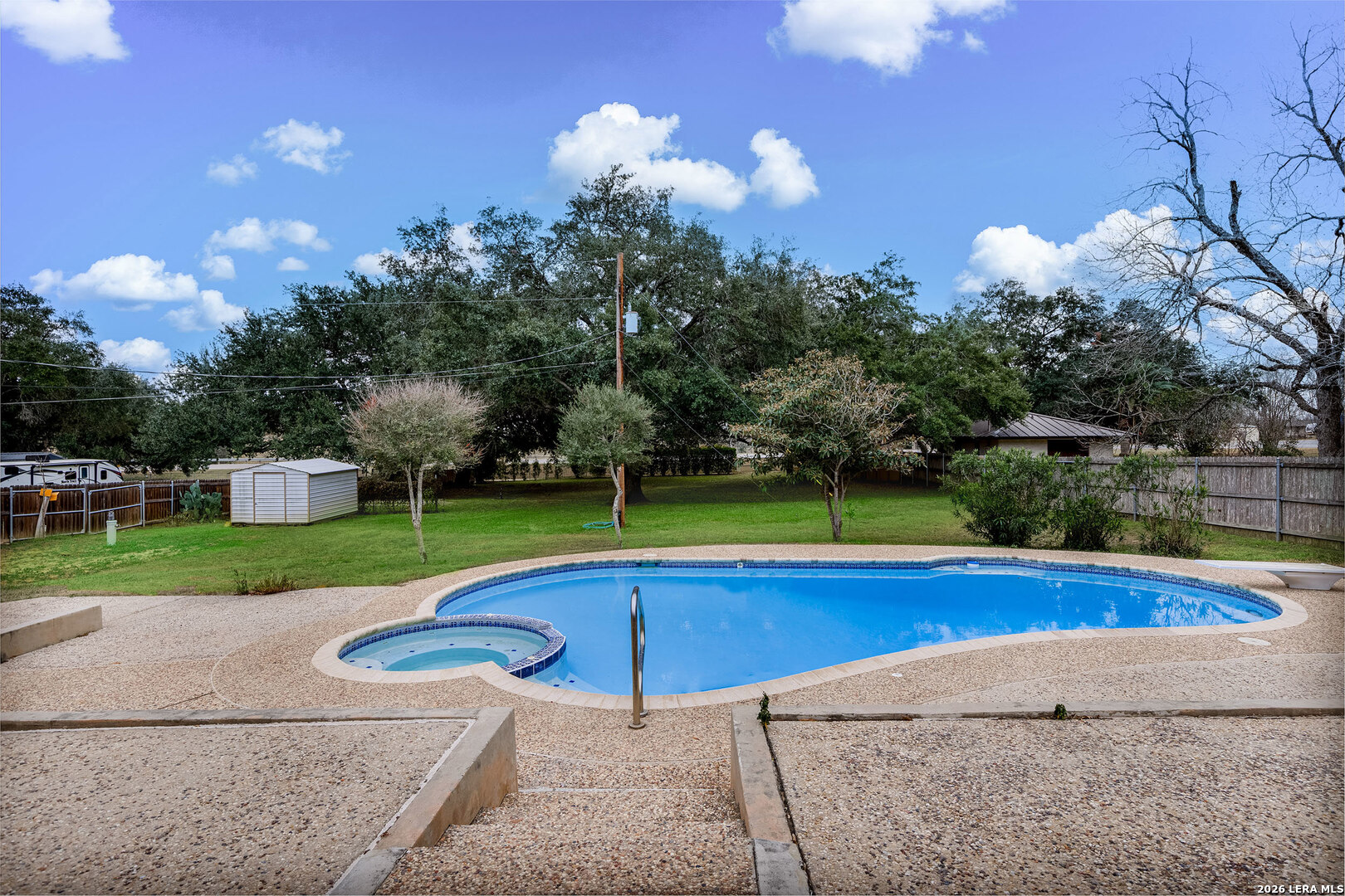 604 Elm Street Floresville TX 78114