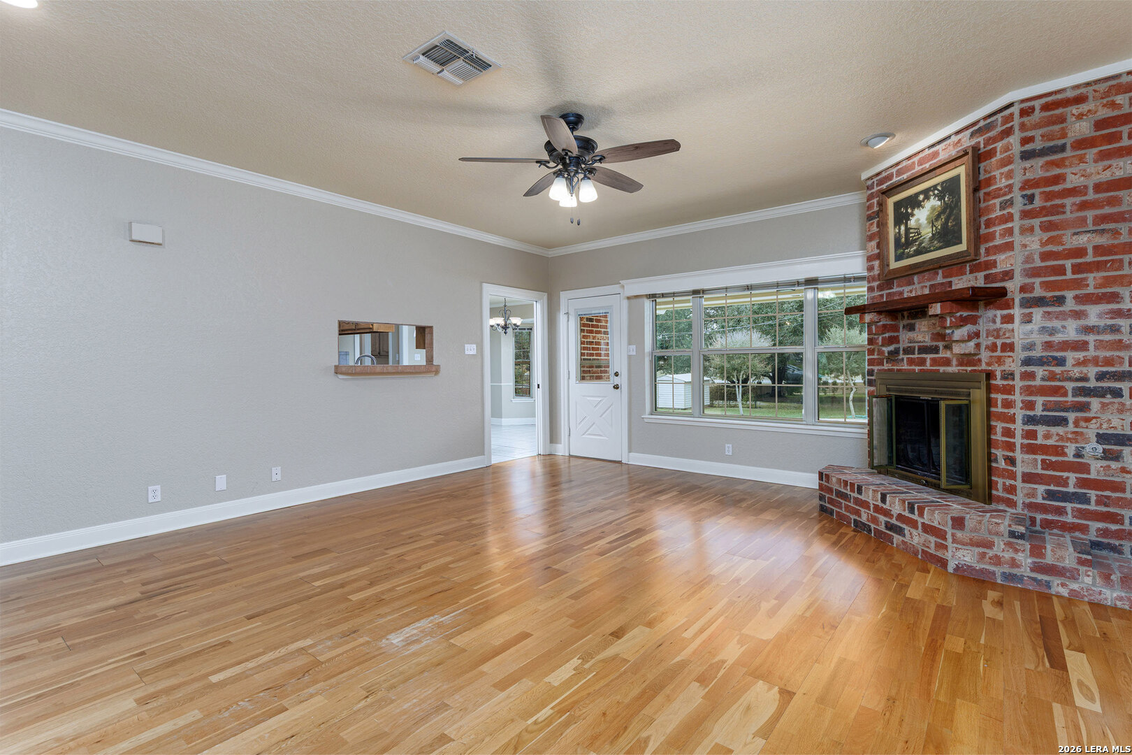 604 Elm Street Floresville TX 78114