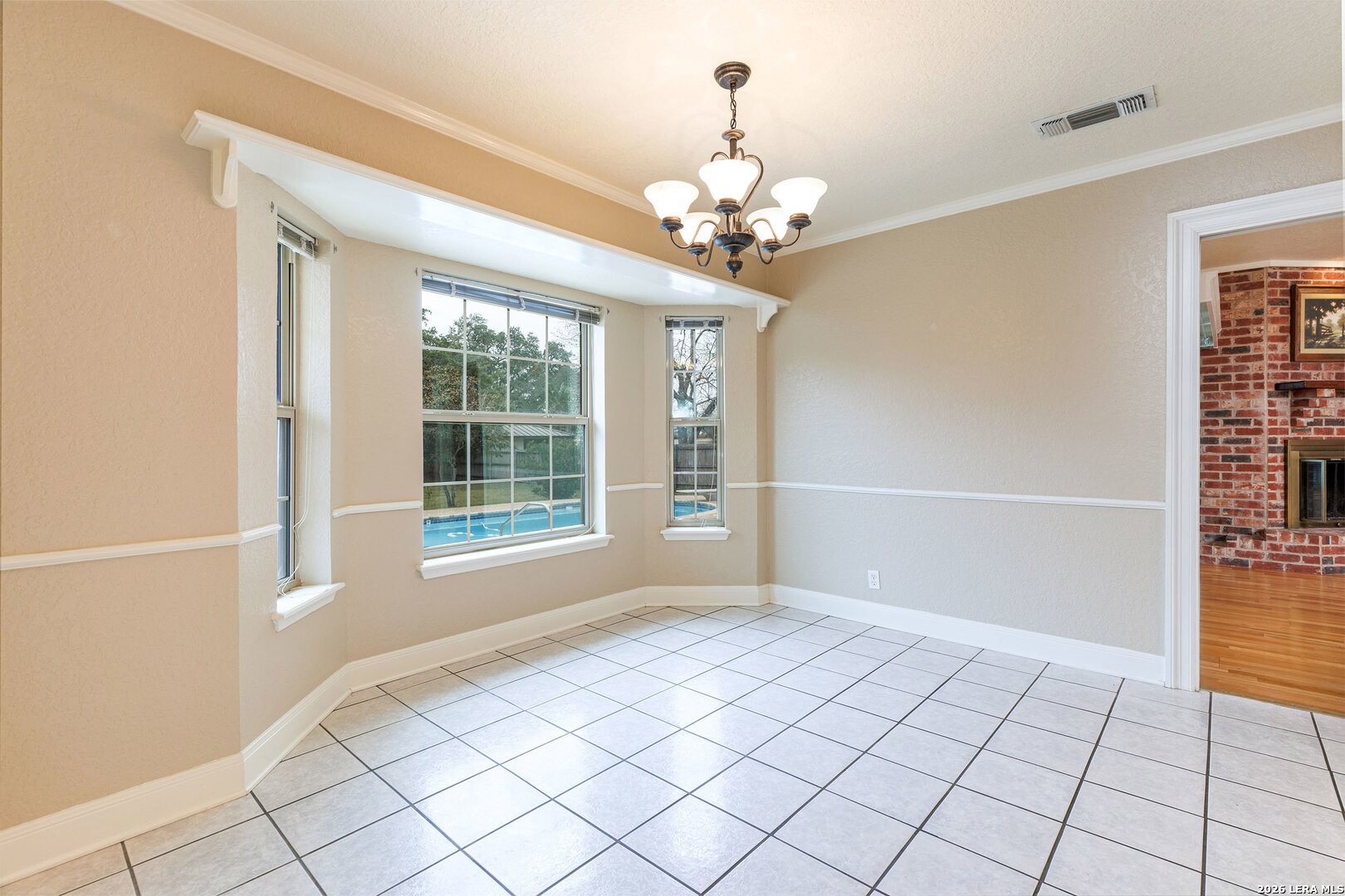 604 Elm Street Floresville TX 78114