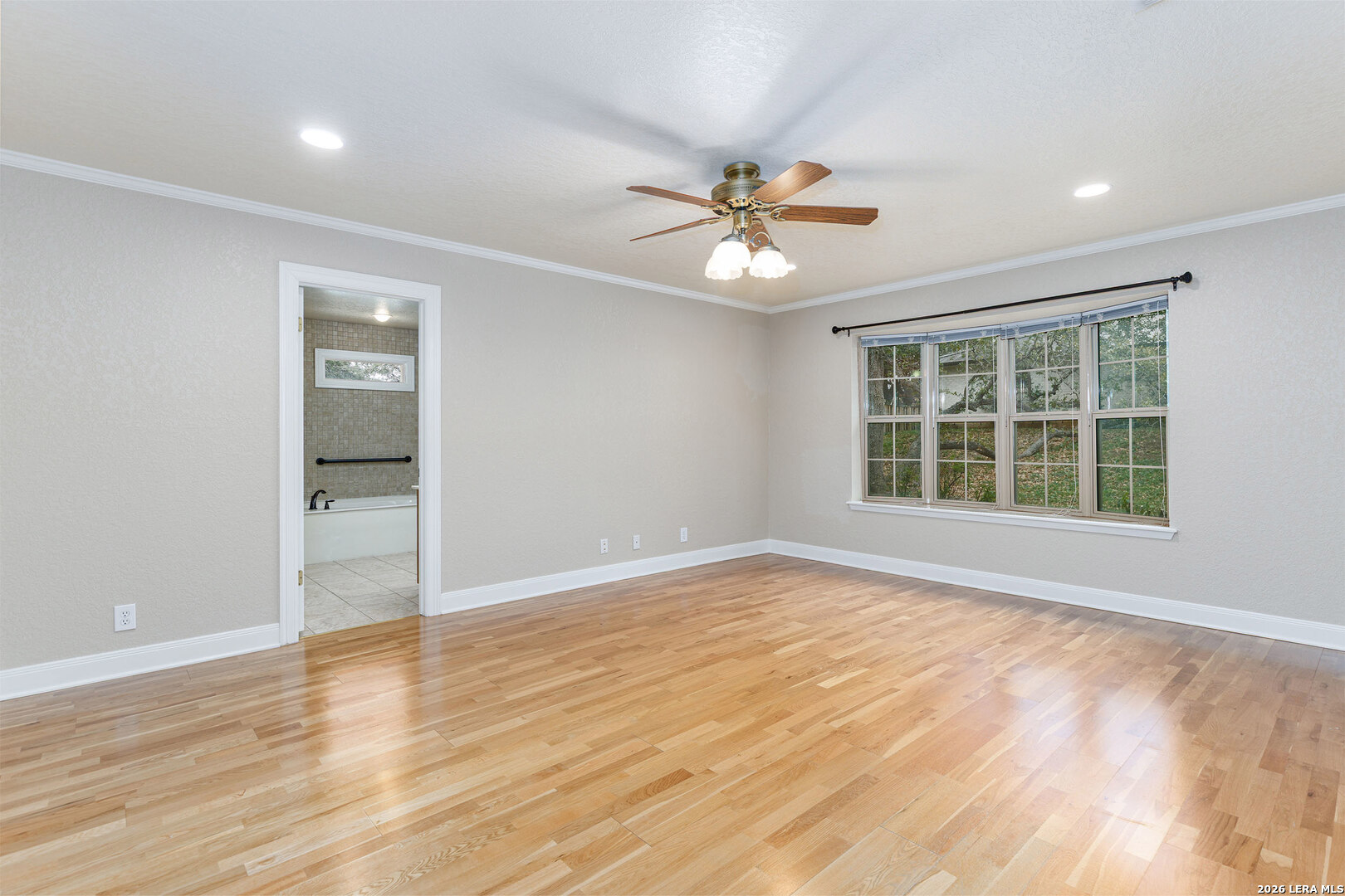 604 Elm Street Floresville TX 78114