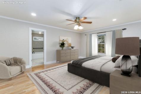 604 Elm Street Floresville TX 78114