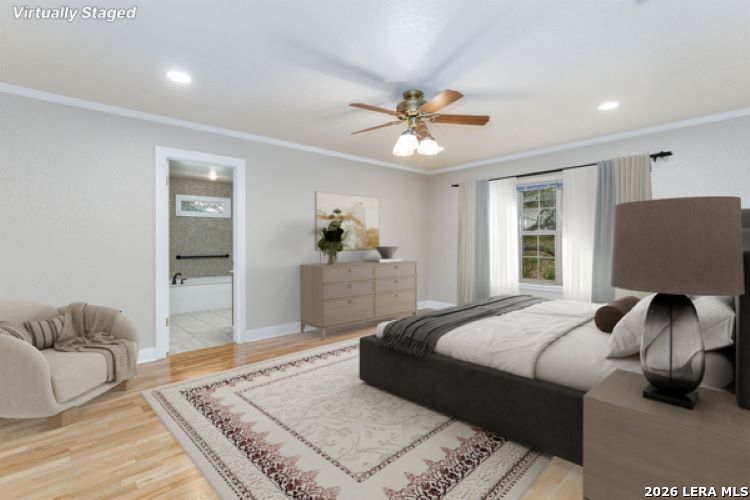 604 Elm Street Floresville TX 78114