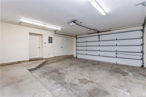 604 Elm Street Floresville TX 78114