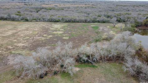 604 Elm Street Floresville TX 78114
