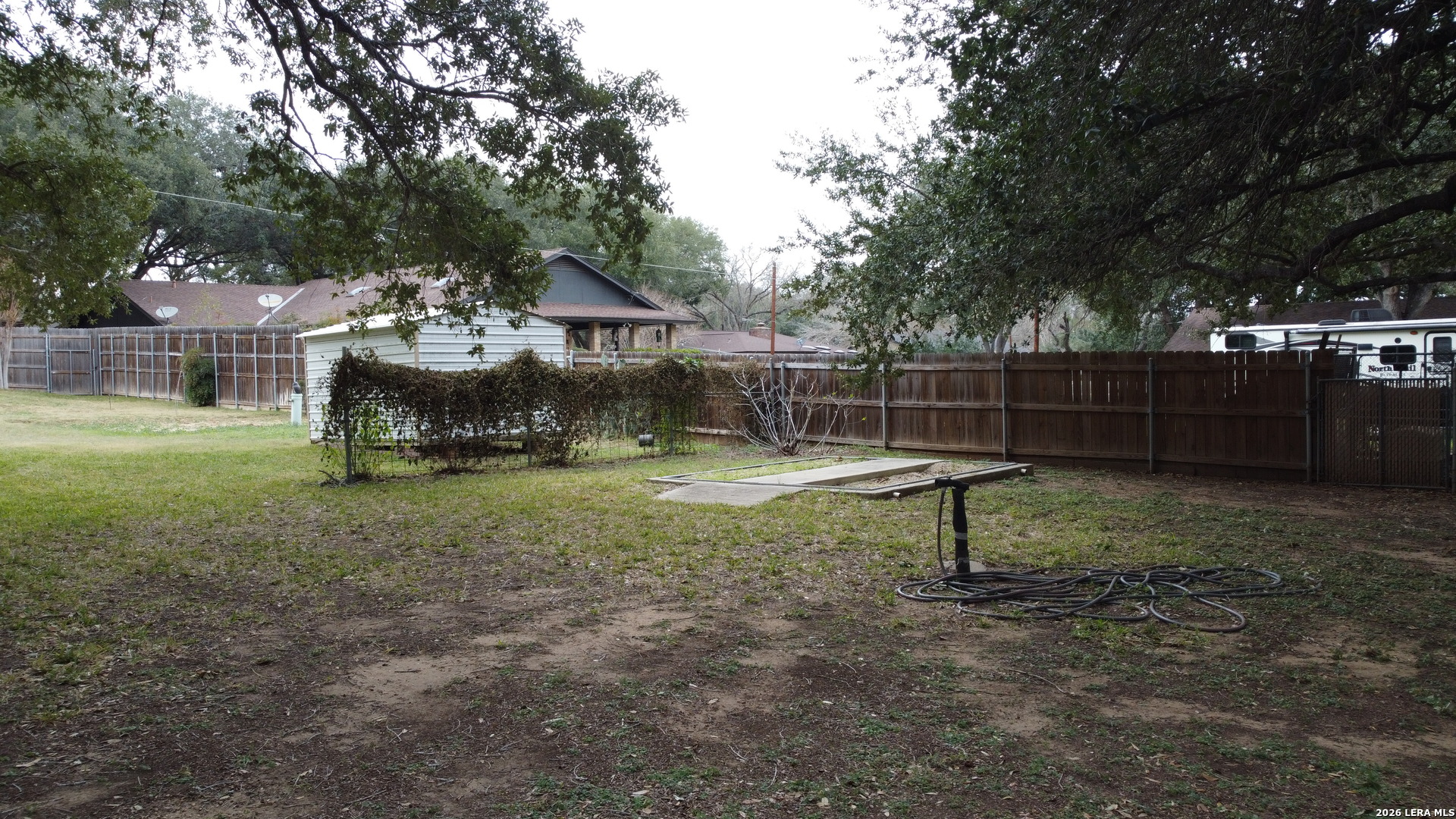 604 Elm Street Floresville TX 78114