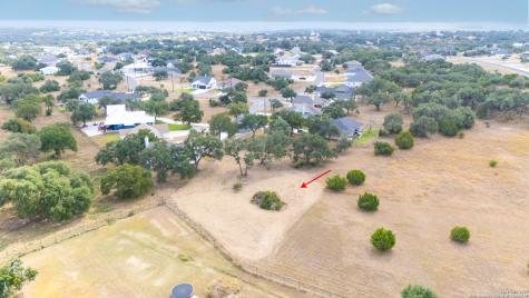 141 N Lon Price Blanco TX 78606