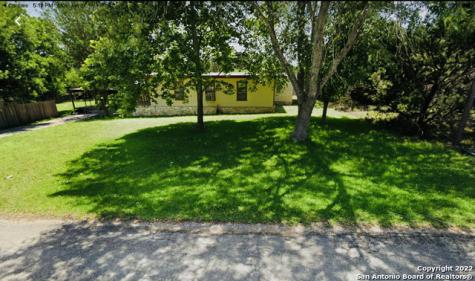 317/319 W Clark Street Canyon Lake TX 78133