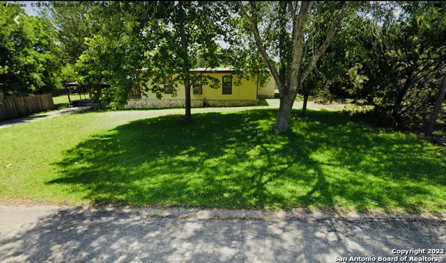 317/319 W Clark Street Canyon Lake TX 78133