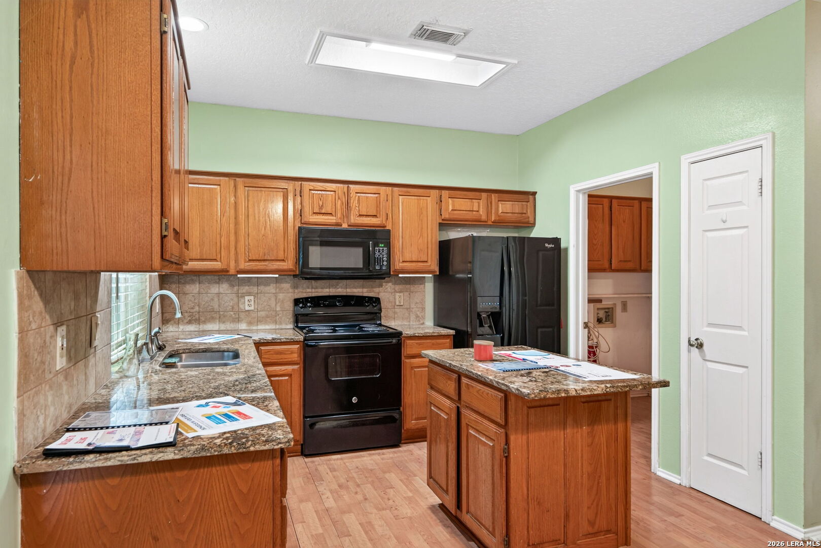 1527 Firwick San Antonio TX 78253