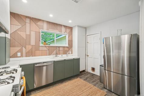 12702 Middle Lane San Antonio TX 78217