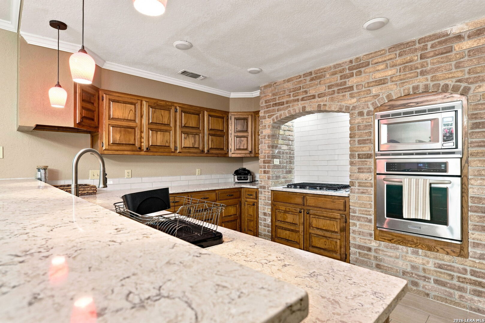 100 Elizabeth Ann Court Castle Hills TX 78213
