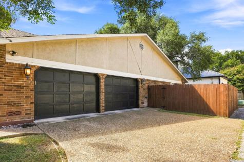 100 Elizabeth Ann Court Castle Hills TX 78213