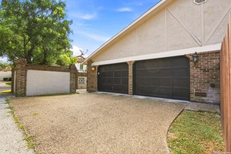 100 Elizabeth Ann Court Castle Hills TX 78213