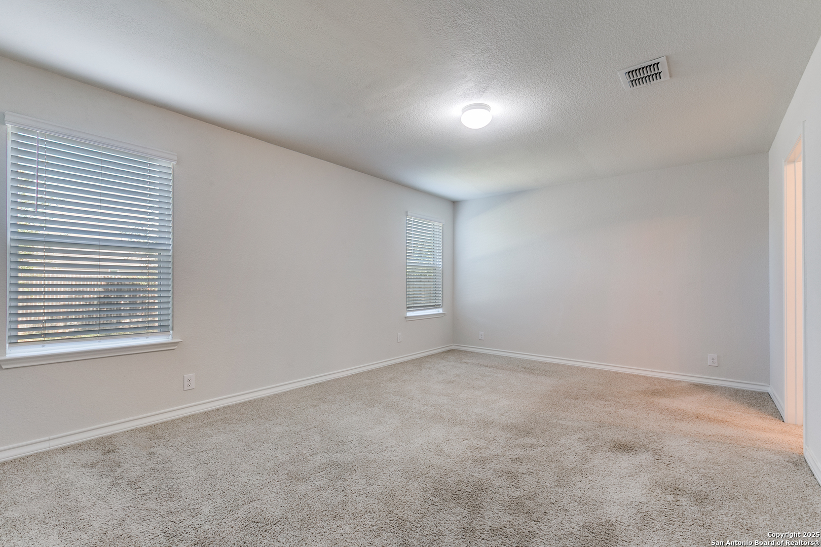 4843 Closed Grip San Antonio TX 78261