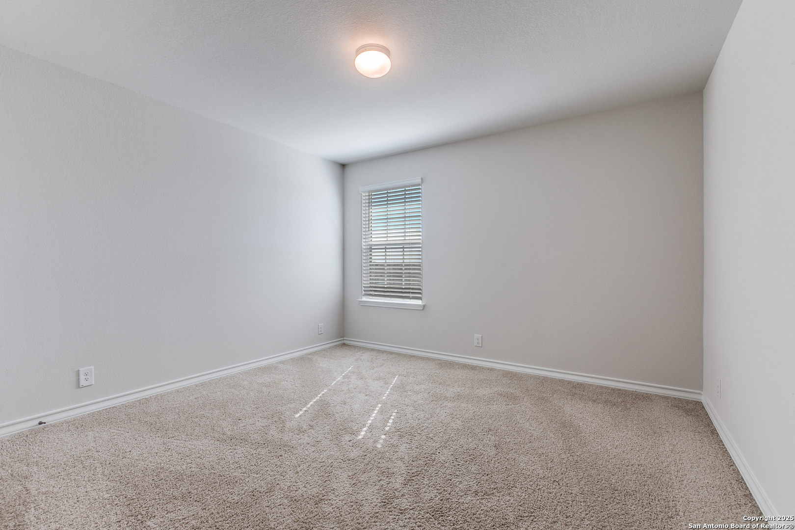 4843 Closed Grip San Antonio TX 78261