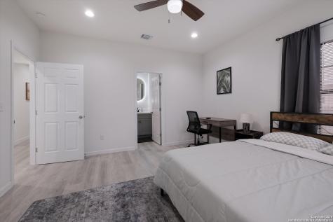 2046 Cincinnati Avenue San Antonio TX 78228