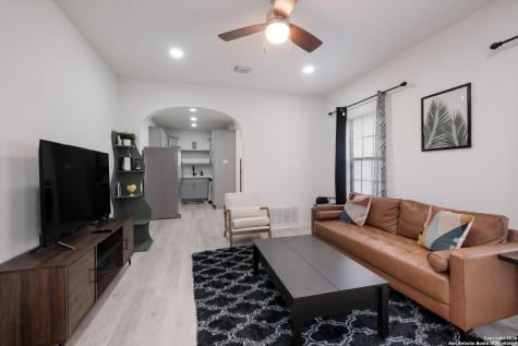 2046 Cincinnati Avenue San Antonio TX 78228