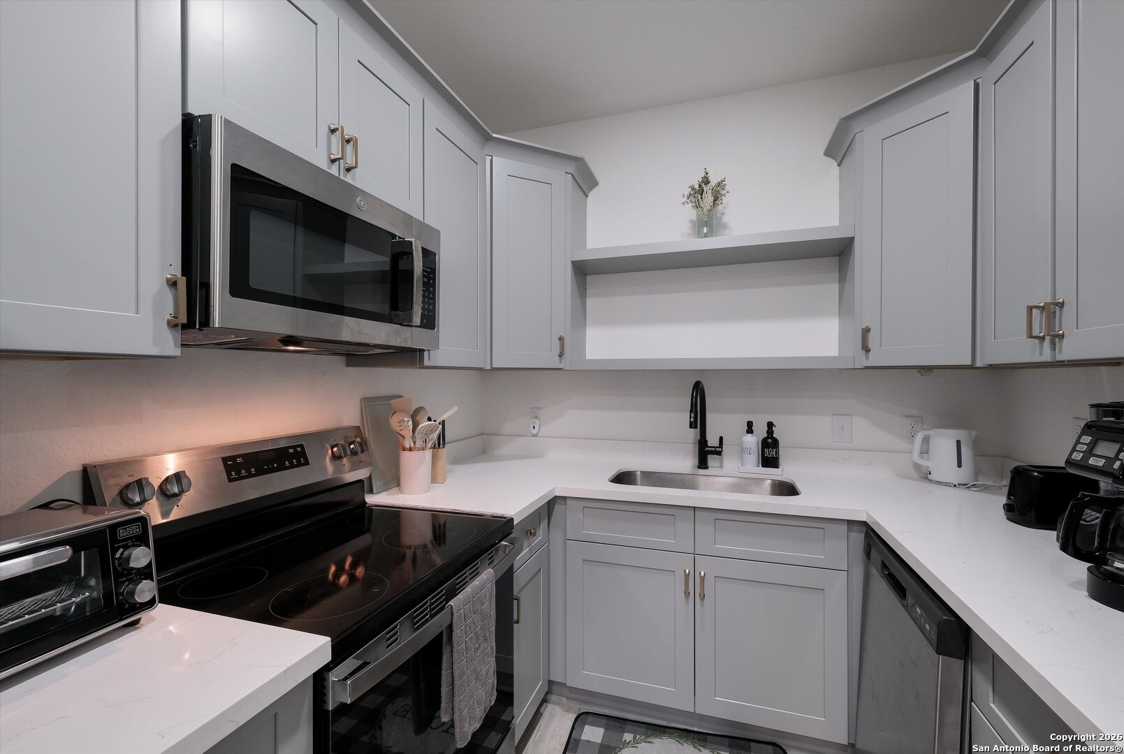 2046 Cincinnati Avenue San Antonio TX 78228