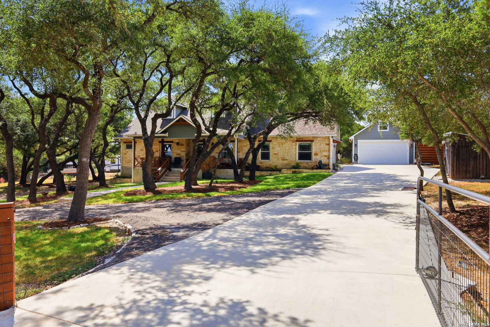 230 Oak Country Helotes TX 78023