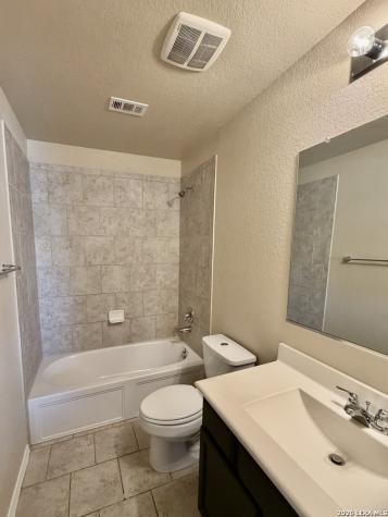 1805 Logan Trail New Braunfels TX 78130