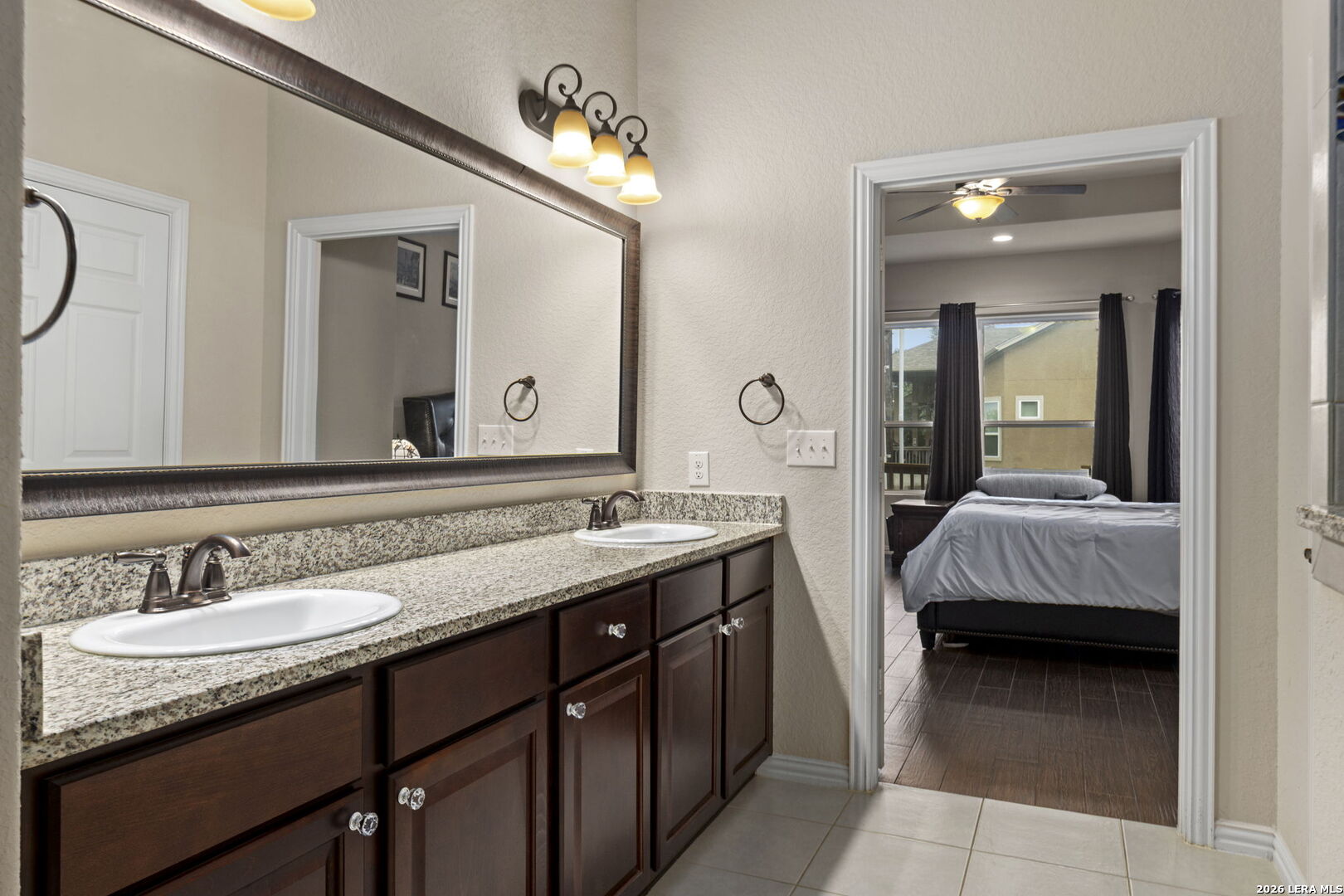 2106 Silent Fox San Antonio TX 78260