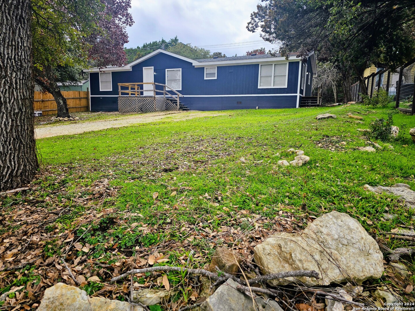 664 Squires Row Canyon Lake TX 78133