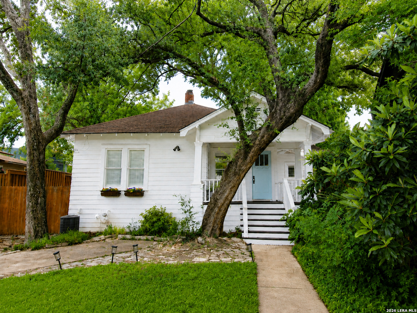 211 Montclair Street Alamo Heights TX 78209