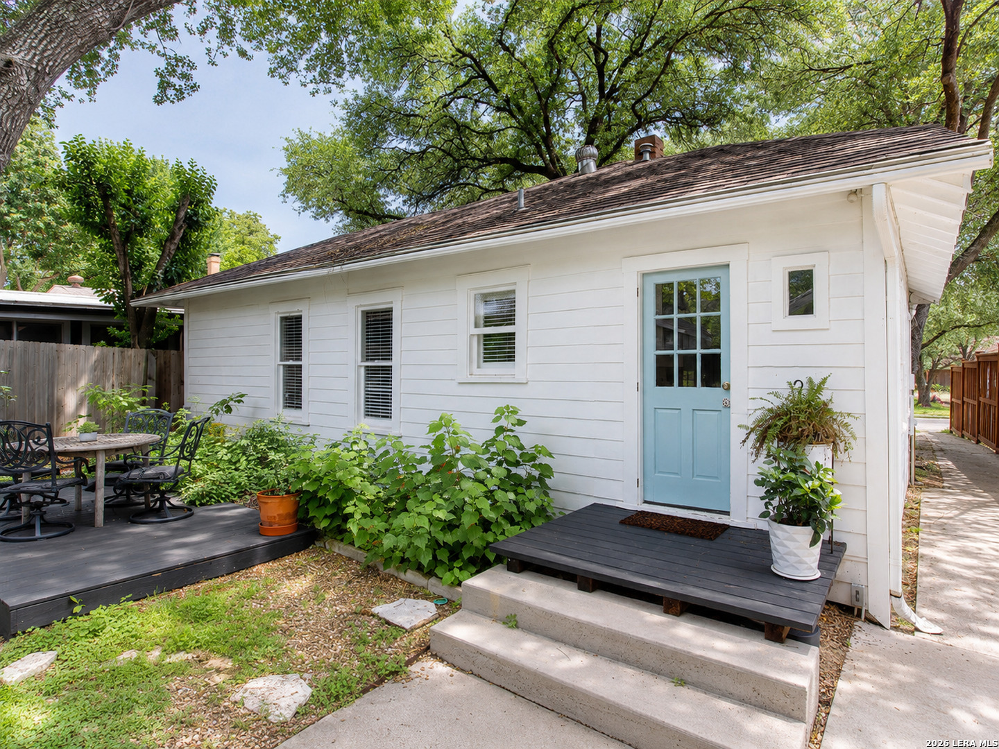 211 Montclair Street Alamo Heights TX 78209