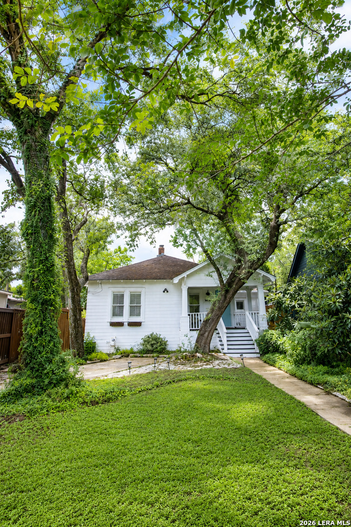 211 Montclair Street Alamo Heights TX 78209