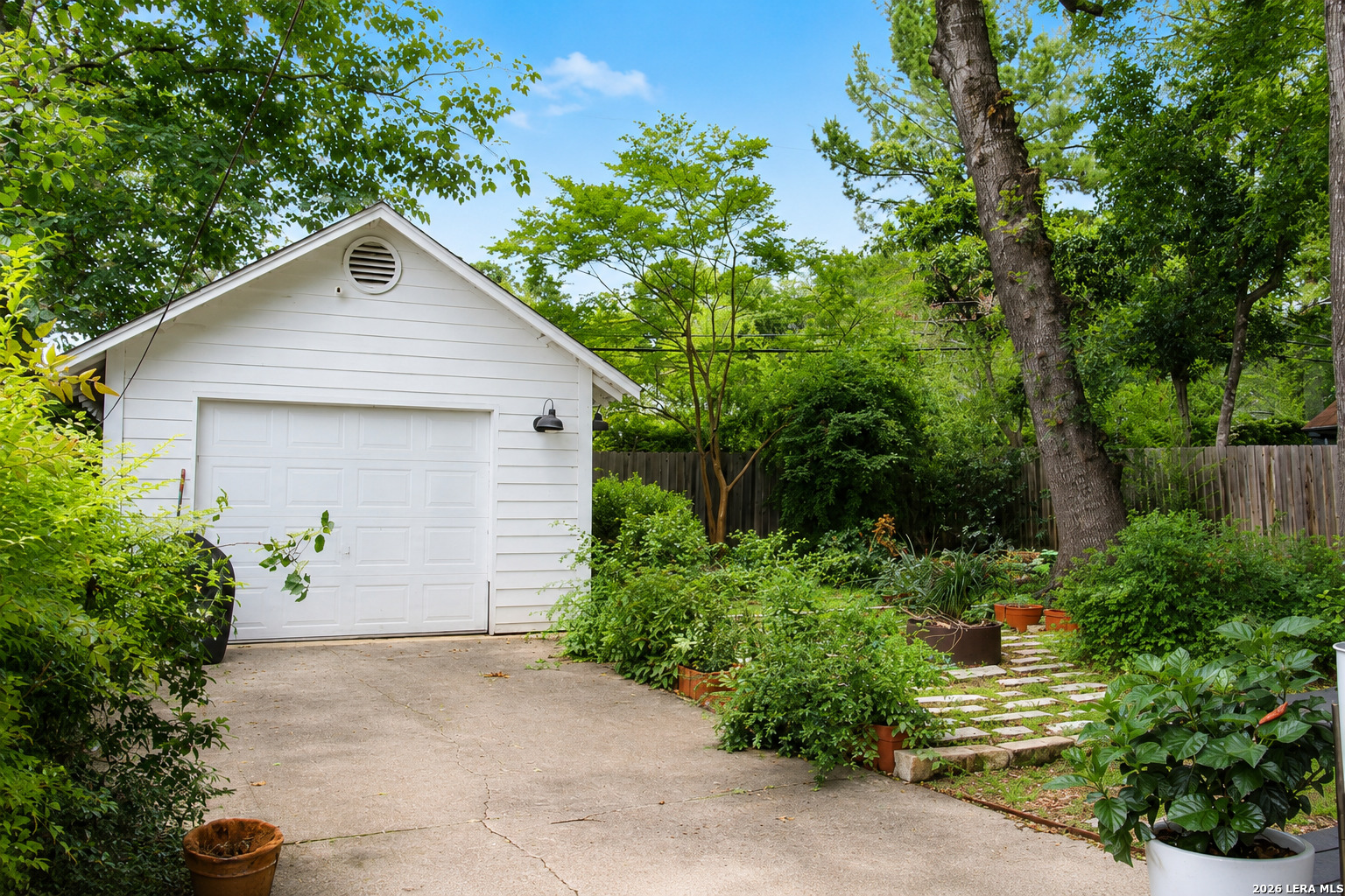 211 Montclair Street Alamo Heights TX 78209