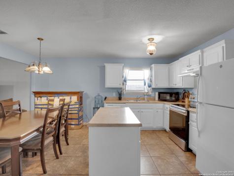 11122 Indian Canyon San Antonio TX 78252