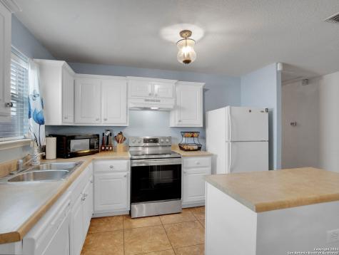 11122 Indian Canyon San Antonio TX 78252