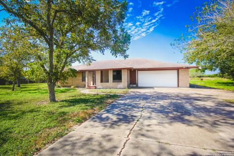 2544 Mari Gail Street Beeville TX 78102