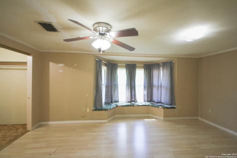 2544 Mari Gail Street Beeville TX 78102