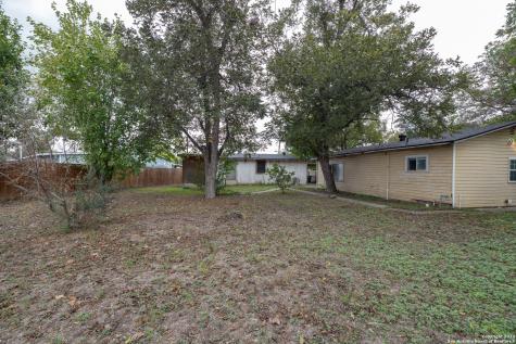 102 E Burcham Avenue San Antonio TX 78214