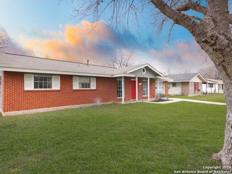 7335 Brook Valley Drive San Antonio TX 78242