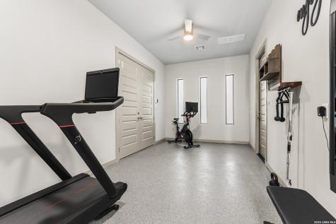 30 Royal Heights San Antonio TX 78257