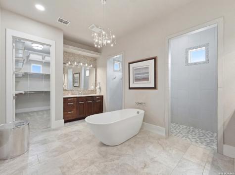 8030 Sky Vista San Antonio TX 78266