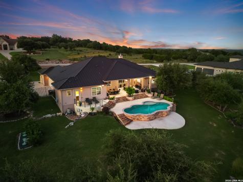 8030 Sky Vista San Antonio TX 78266
