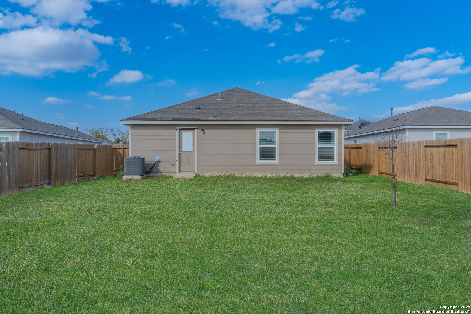 12114 Luckey Villa San Antonio TX 78252