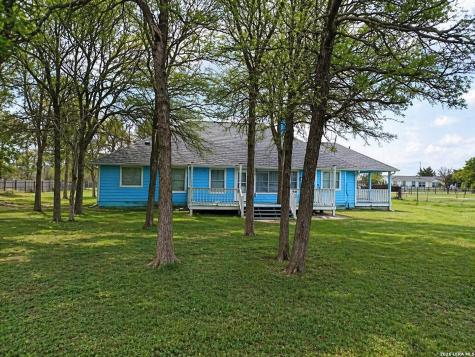 132 Enchanted Cove Cedar Creek TX 78612