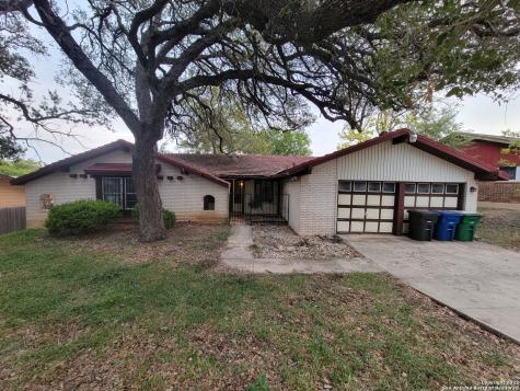 5618 Lon Chaney Drive San Antonio TX 78240