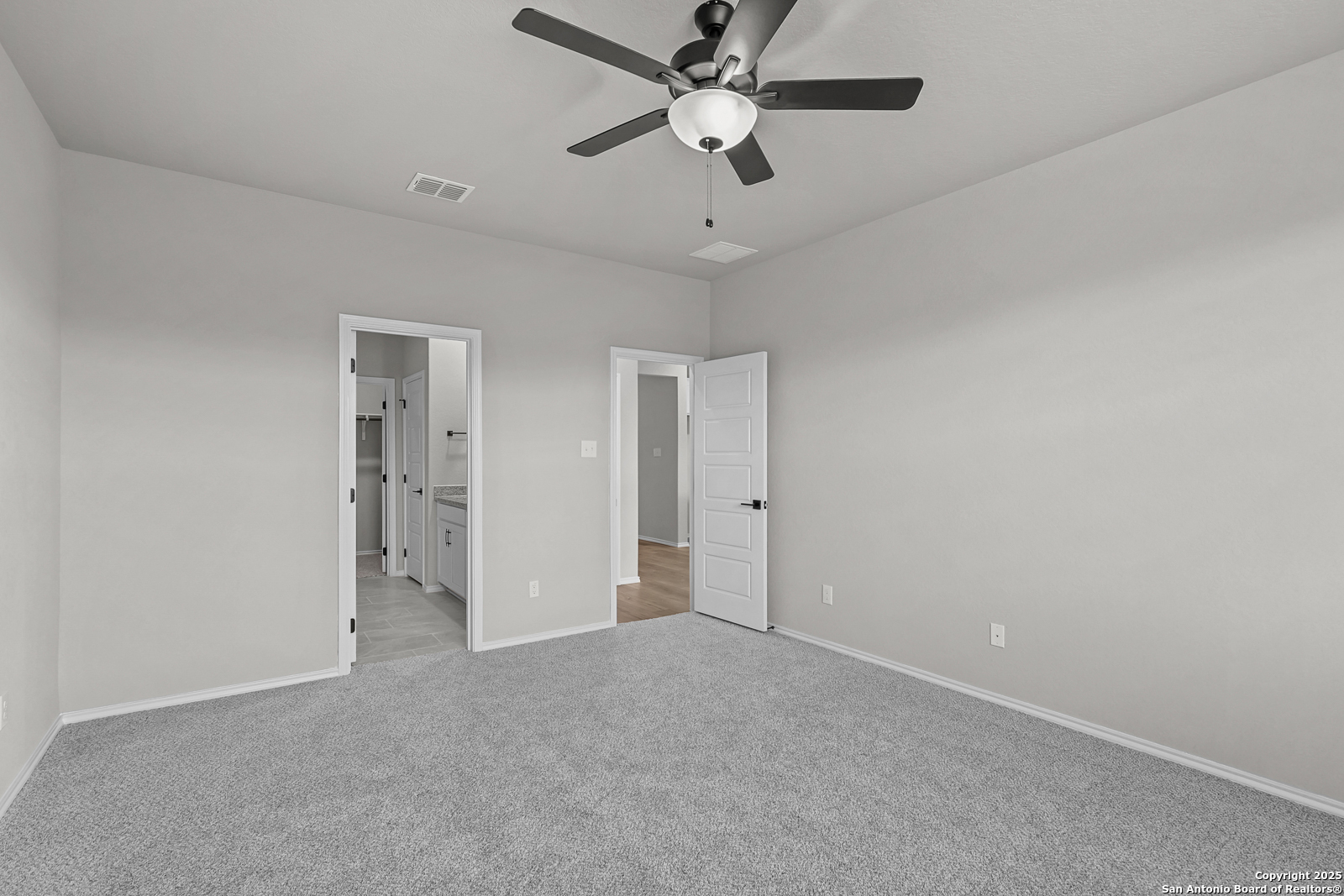 6879 Comanche Cave San Antonio TX 78247