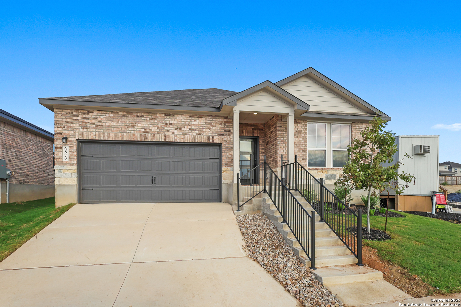 6879 Comanche Cave San Antonio TX 78247