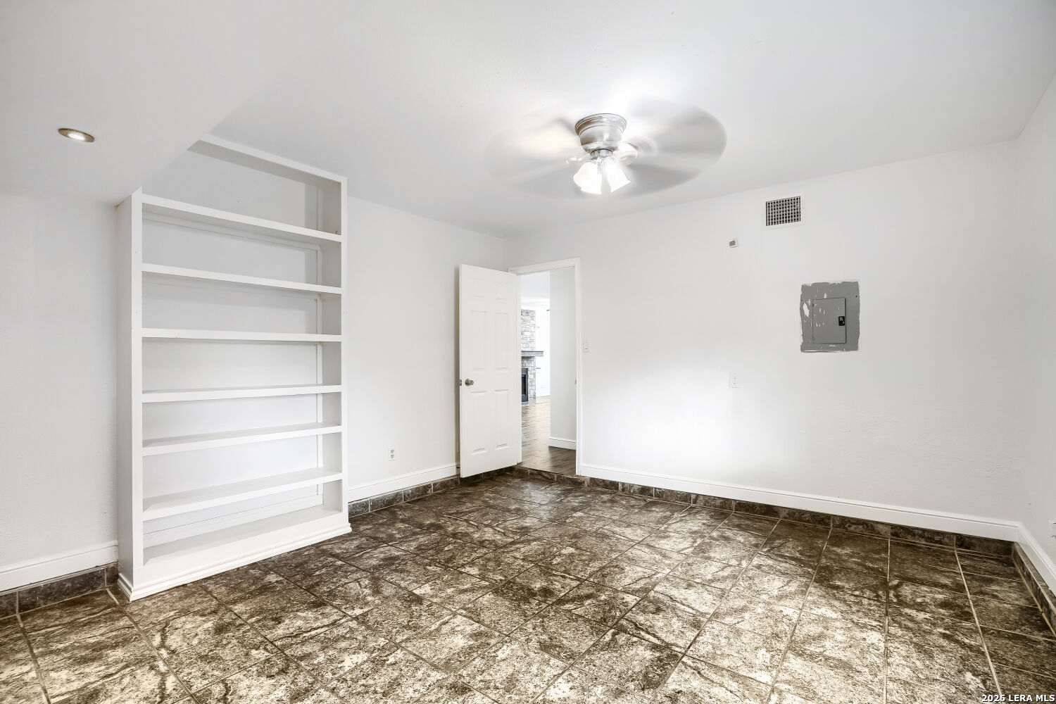 7627 Branston San Antonio TX 78250