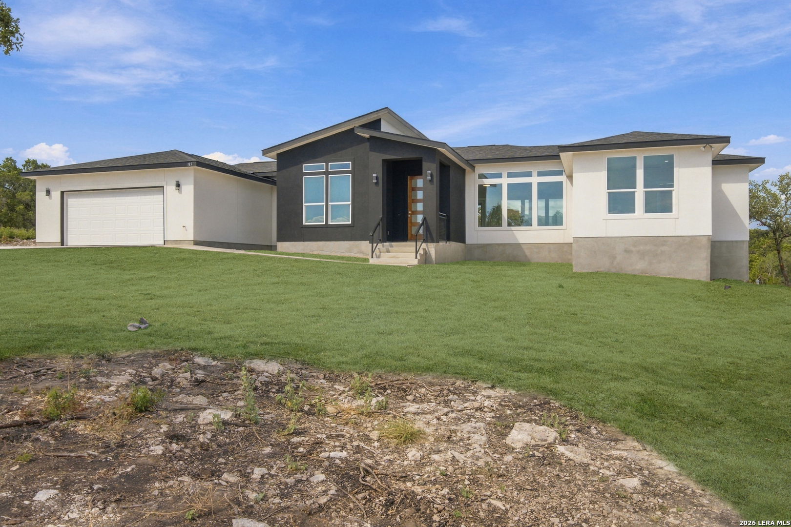 149 County Road 2809 Mico TX 78056