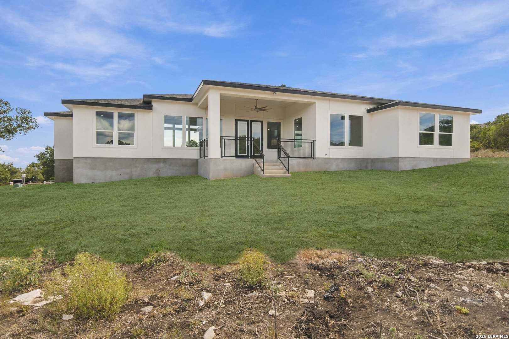 149 County Road 2809 Mico TX 78056